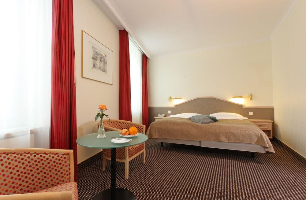 Hotel Seehotel Waldstätterhof Swiss Quality Brunnen
